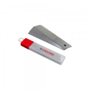 İzeltaş Pro Maket Bıçağı Yedek Bıçak 18Mm
